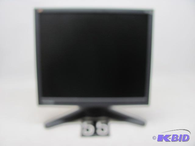 lot 55 image: Viewsonic vp920b 19" LCD monitor. This u...