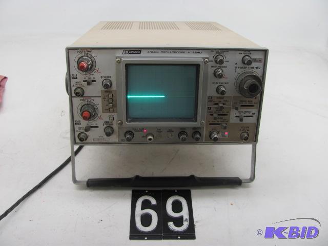 lot 69 image: BK precision 40MHz oscilloscope. This unit is...