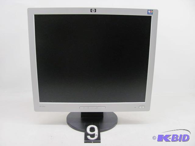 lot 9 image: HP L1906 19" LCD monitor. This unit is t...