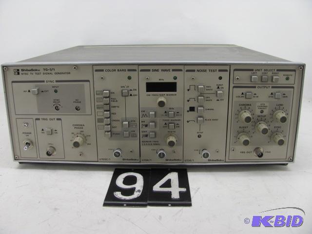 lot 94 image: Shibasoku TG-71 TV test signal generator. Th...