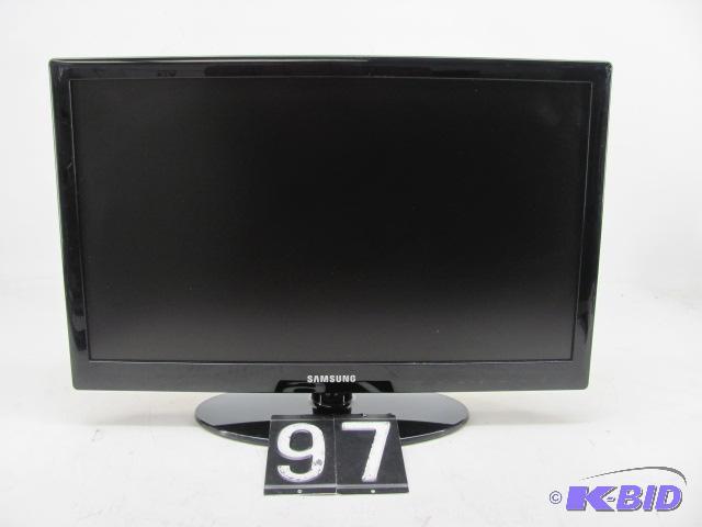 lot 97 image: Samsung IN19D4003BD 19" HD LCD TV. This ...