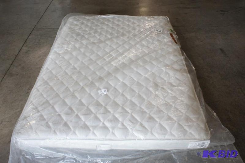 Serta Berrien Queen Mattress. MSRP $499. Dirt...
