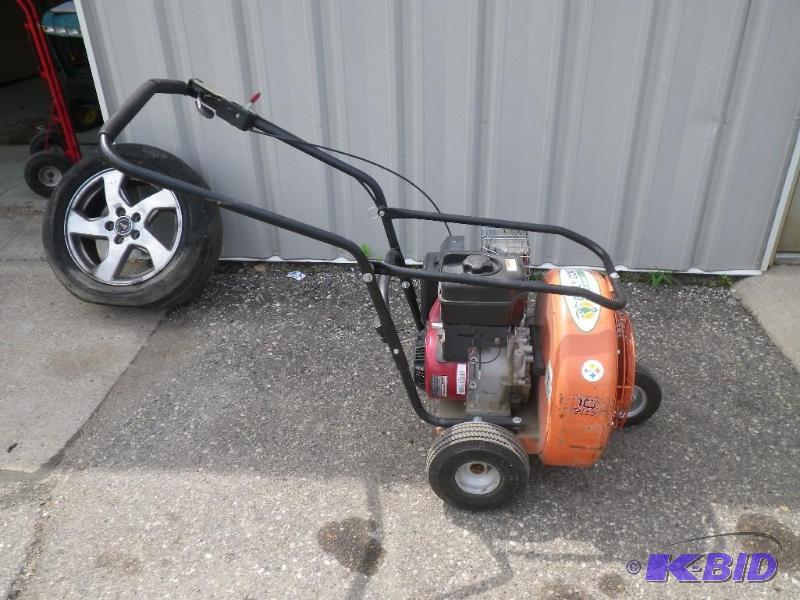 Billy goat 10 HP push blower. Over $1300 new...