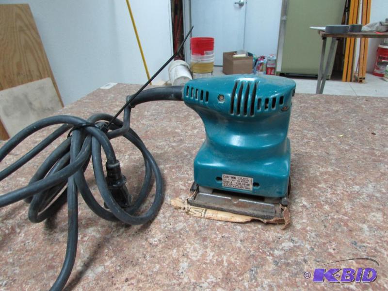 Miketa palm sander