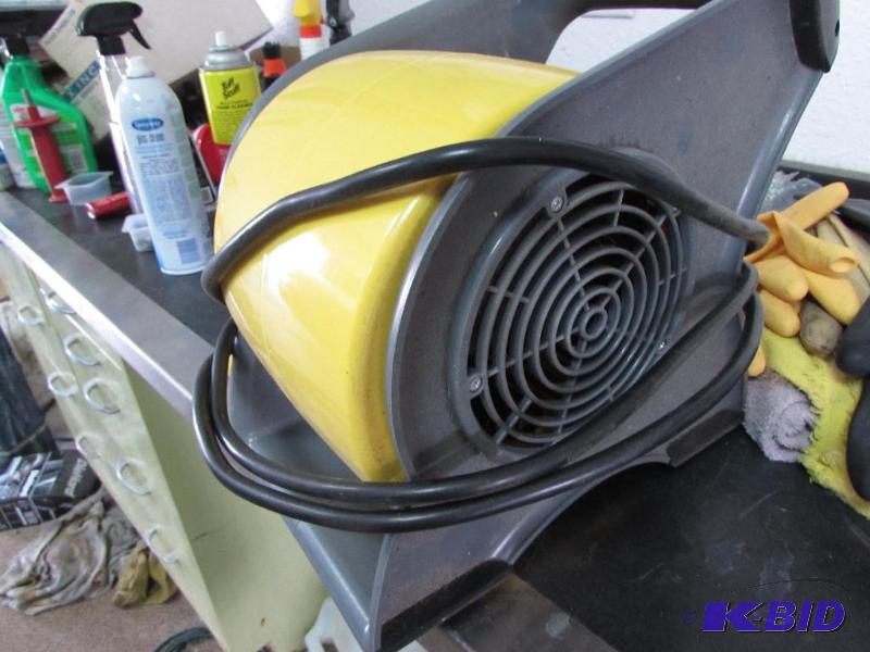 Stanley 10 amp max fan