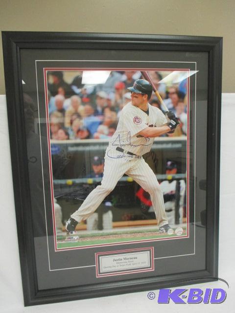 Justin Morneau 2010 opening day Target Field