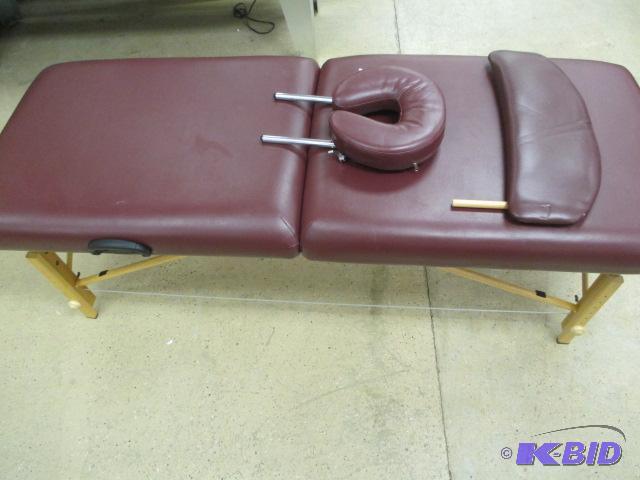Folding portable massage table