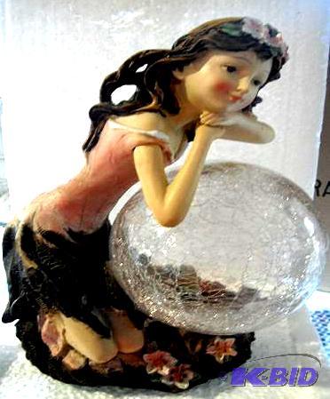 lot 39 image: Fairy with Crystal Solar Light - Color changi...