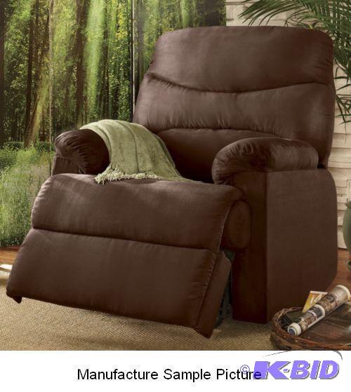 lot 74 image: Dark Brown Microfiber Recliner Chair - This i...