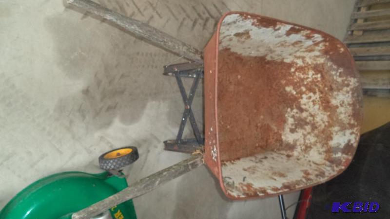 Wheelbarrow