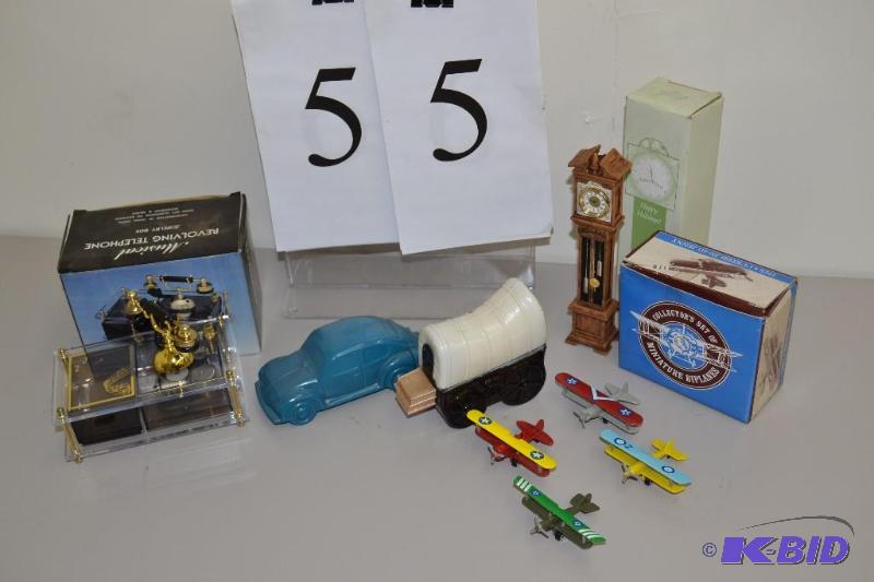 lot 55 image: Collectables