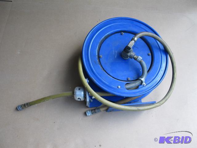 Cox Reels-air hose reel-works, Model SH-N-325...