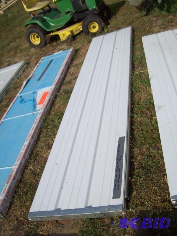 lot 19 image: Garage Door