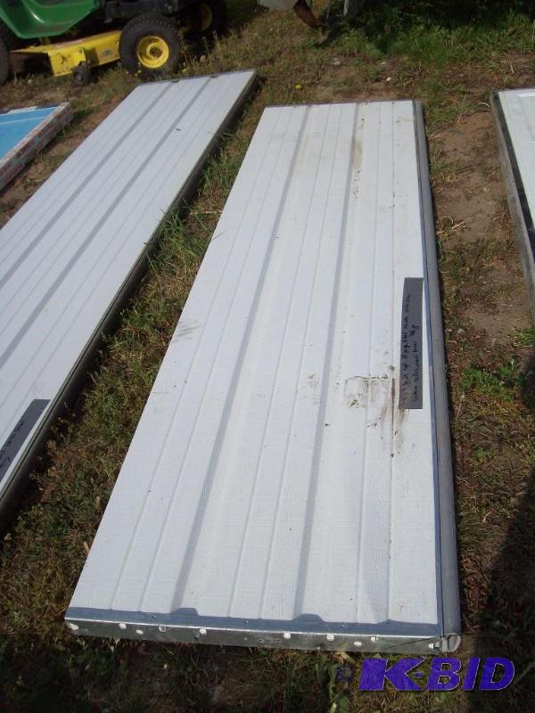 lot 20 image: Garage Door