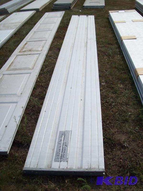 lot 29 image: Garage Door