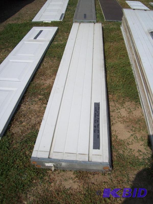 lot 38 image: Garage Door