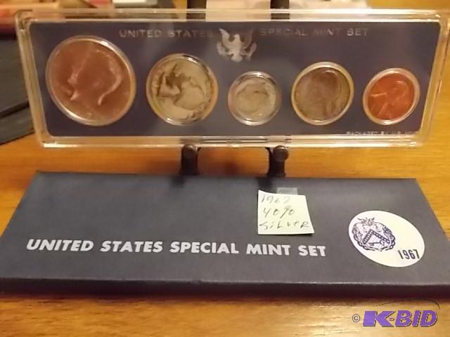 1967 US Mint Set With 40% Silver Kennedy Half...