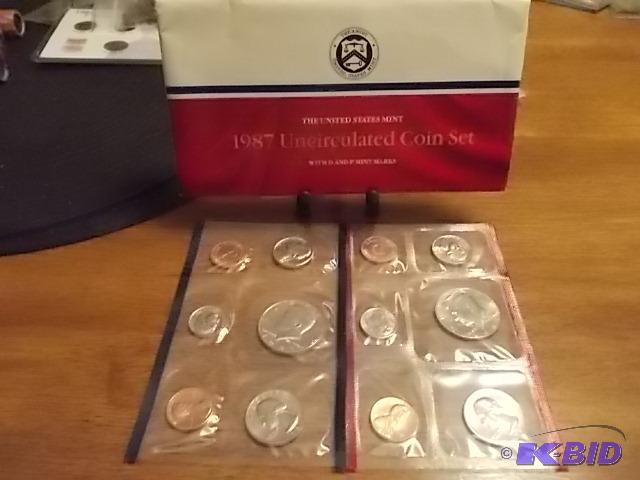 1987 US Mint Set P &amp D...
