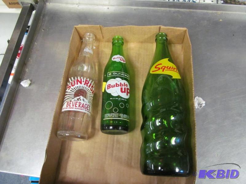 lot 17 image: Lot of 3 Vintage soda bottles