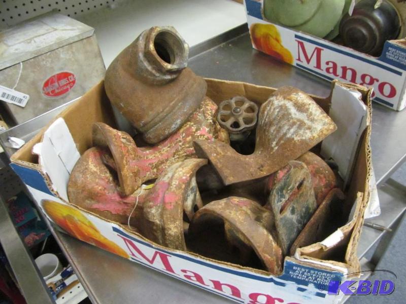 lot 42 image: lot of antique cast iron tub feet