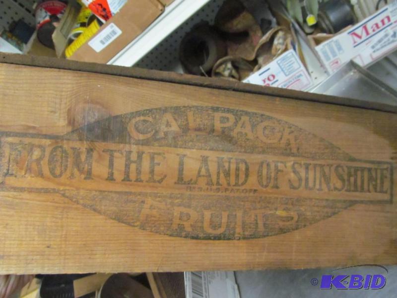 lot 50 image: vintage wood produce box