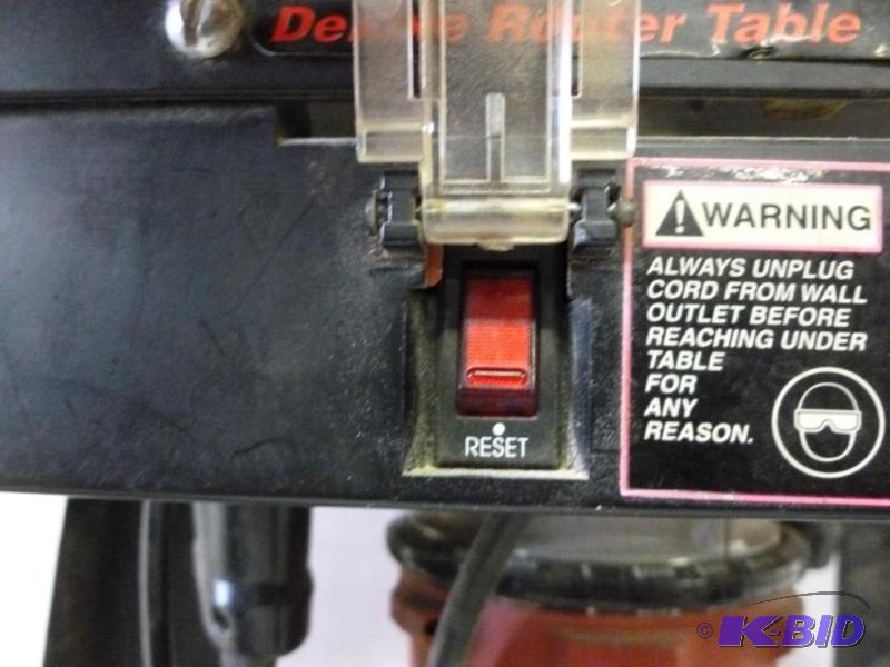 Craftsman Deluxe Router Table Model 925481, C... Manannah 112 A/C