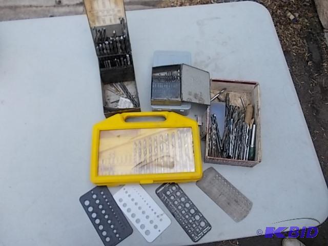 Large Lot Of Drill Bits With Several Drill Ga...