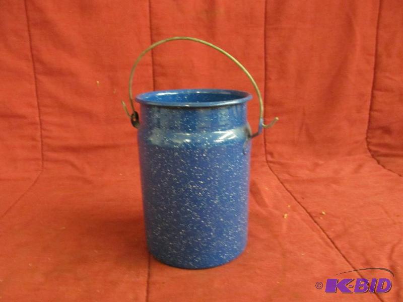 Pail