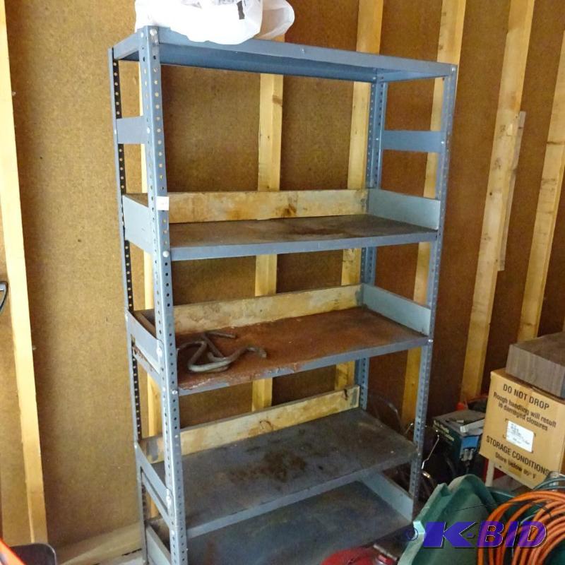 metal shelf unit. 36x15x68...