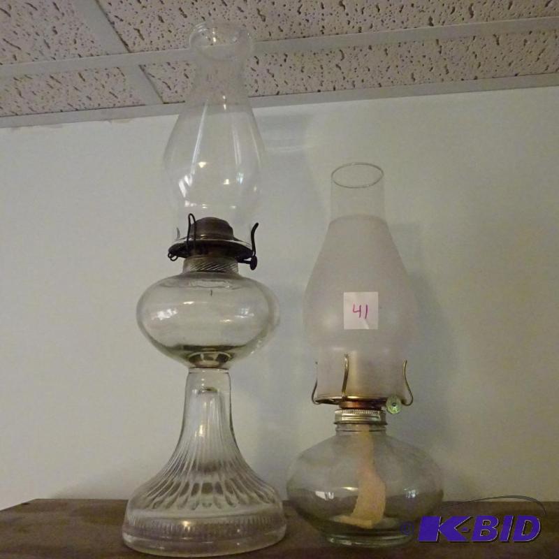 2 vintage oil lamps...