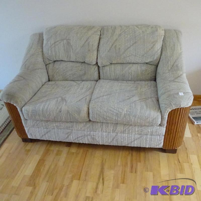 2 person sofa couch. Clean and no tears. Brin...