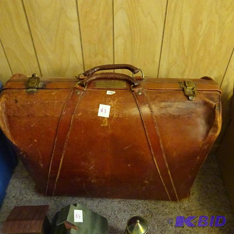 Vintage leather suit case...