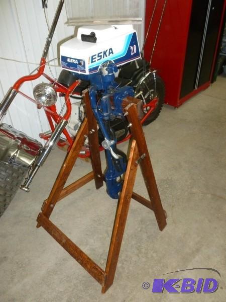 Eska 2 hp boat motor. Model 14205a. Air coole...