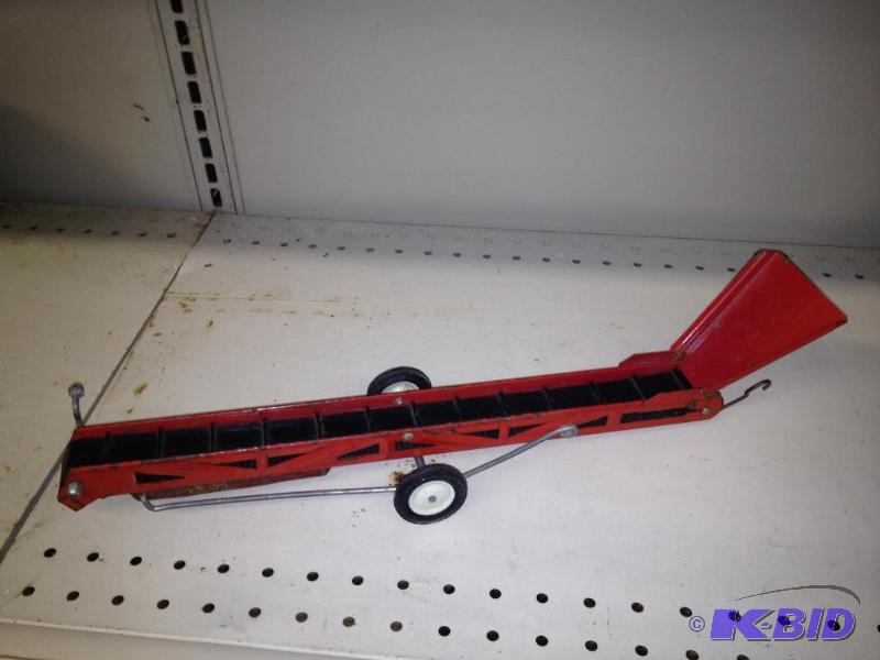 lot 108 image: Rare red vintage tin conveyor&nbspbelt ...