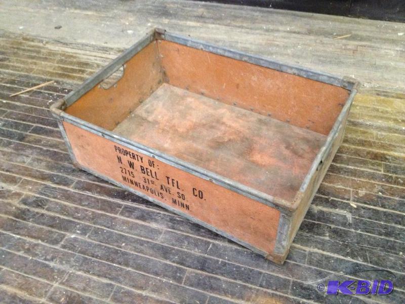 lot 119 image: Vintage N. W. Bell Telephone Company Crate  M...