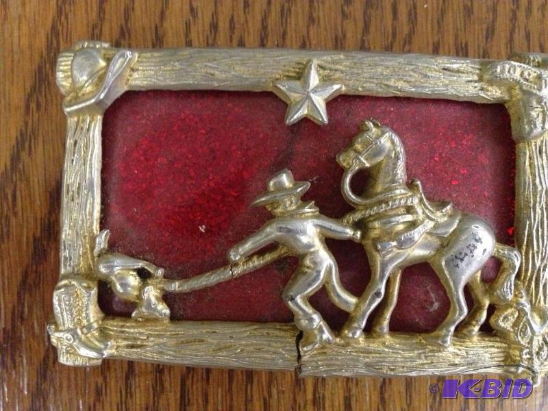 lot 164 image: Belt Buckle, Horses Head  Has a crack ...