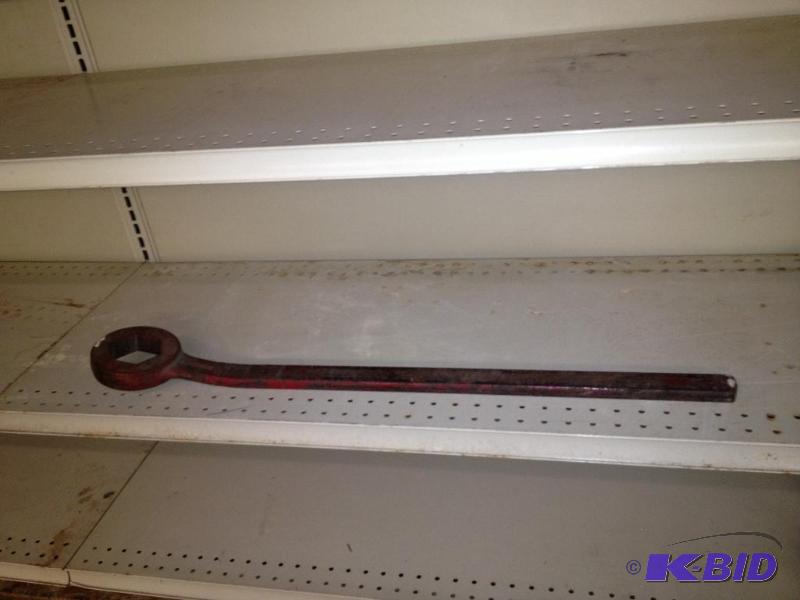 lot 19 image: Large Military Wrench, 2 38th...