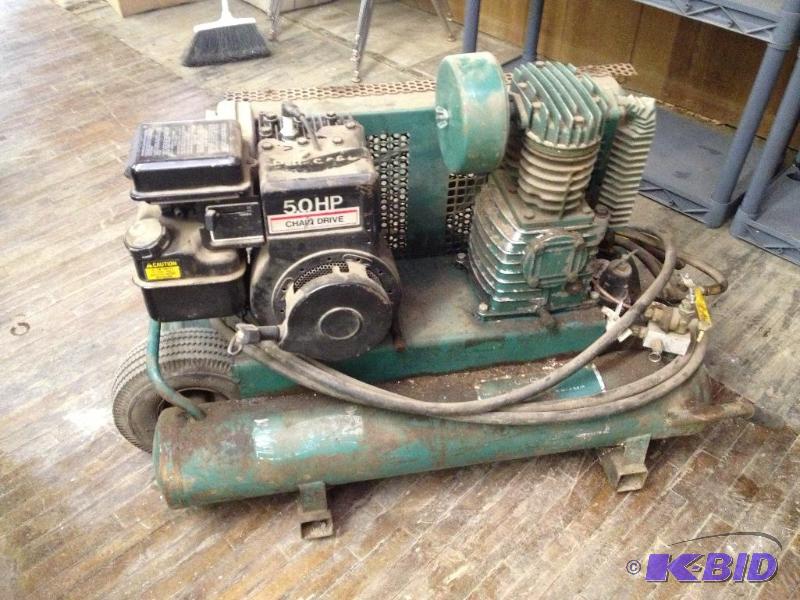 lot 3 image: Rol Air Gas Powered 5 HP Air Compressor