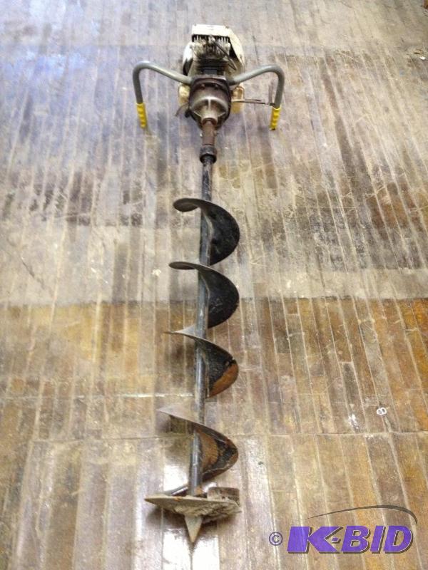 lot 5 image: Post Hole Auger
