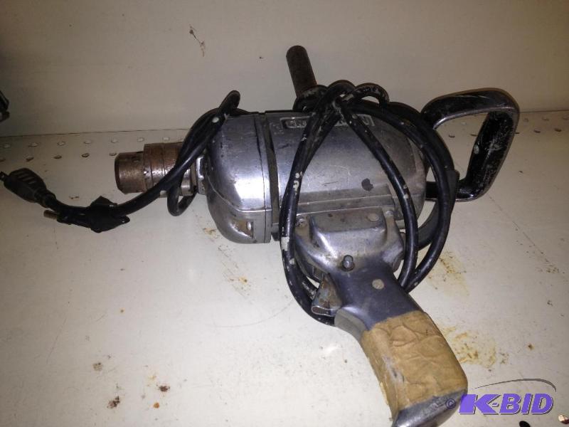 lot 51 image: Craftsman Reversible&nbspDrill   Tested...