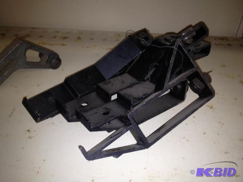 lot 55 image: Tonneau Cover  Topper Brackets  Appear to be...