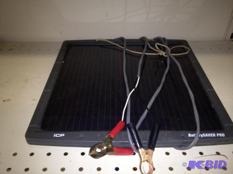 lot 60 image: Portable PV Solar Panel  For recharging  mai...