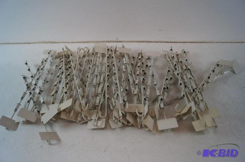 clip strips with tag