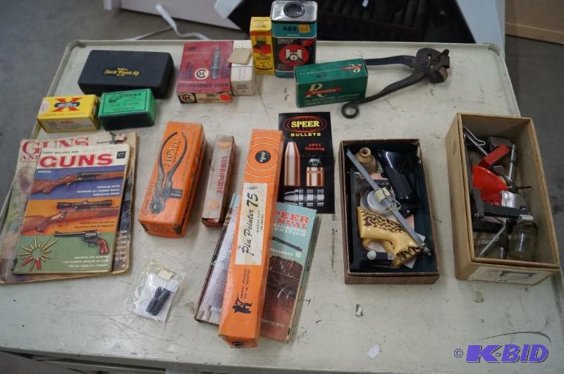 Vintage gun items