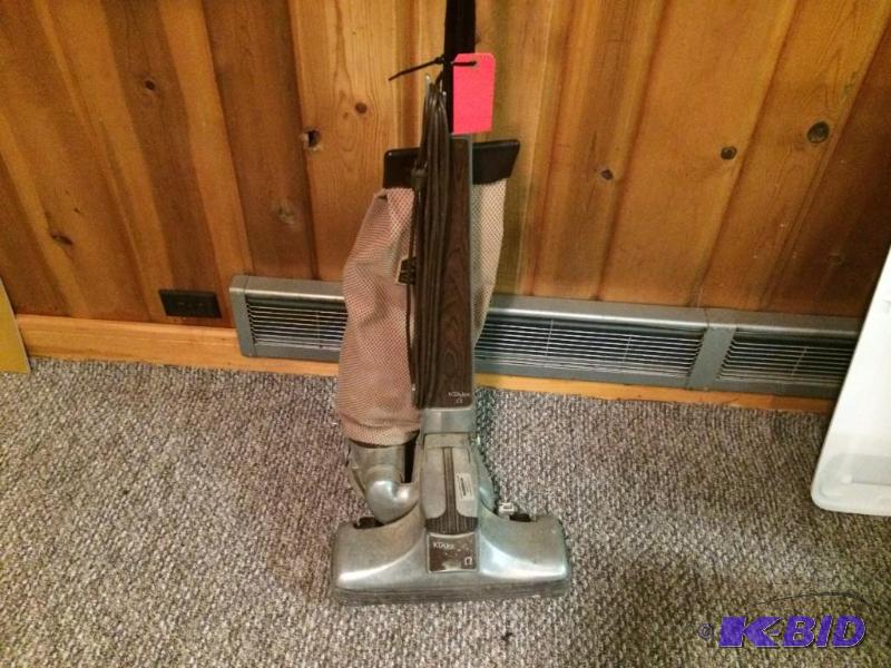 Classic Kirby Omega Vacuum