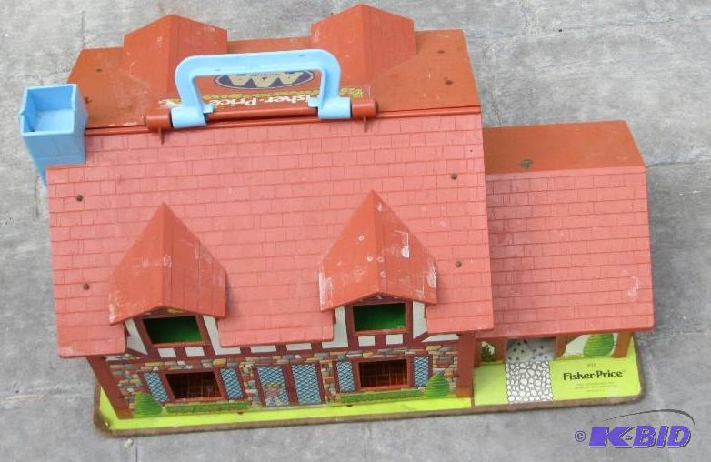 Vintage Fisher Price house...
