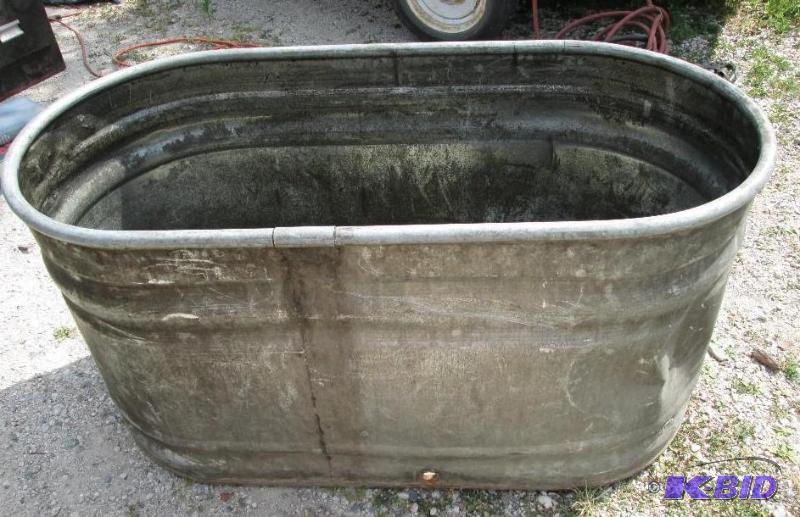 Metal stock tank 2 x 2 x 4...