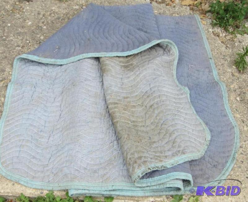 Moving pad blanket...