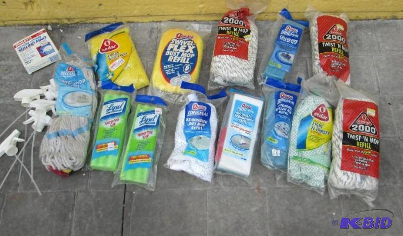 Lot of assorted mop refills and spray nozzles...