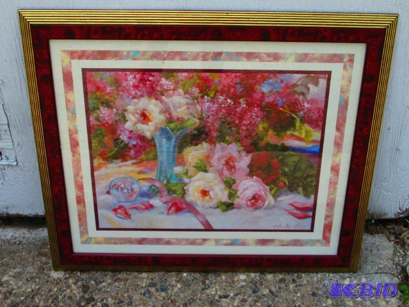 lot 182 image: Nice framed floral print, 19 x 15 inch print,...
